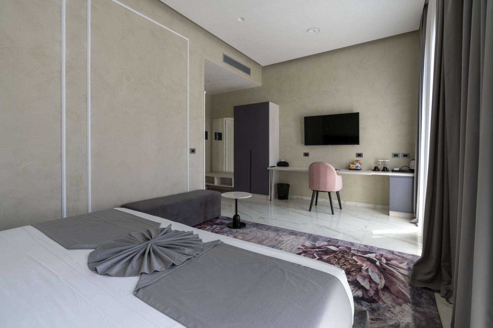 Hotel Plaza Берат Экстерьер фото
