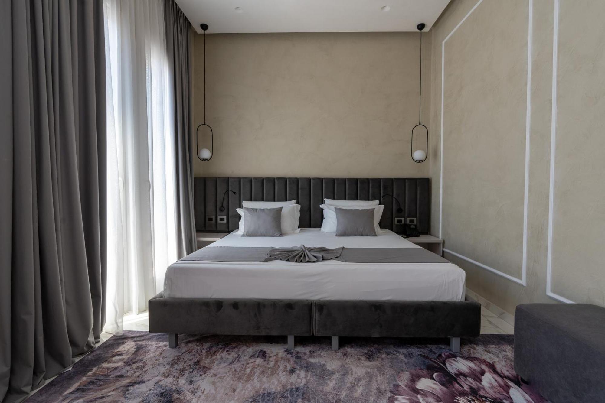 Hotel Plaza Берат Экстерьер фото